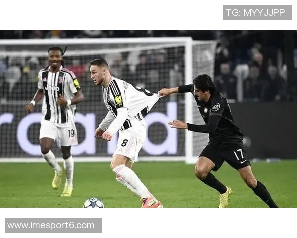 范佩西率队遭绝杀后卫失误引发怒火欧联杯六轮战绩惨淡