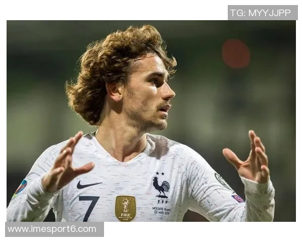 格列兹曼34岁逆袭获2025金足奖击败姆巴佩罗德里等众星 格列兹曼34岁逆袭获2025金足奖击败姆巴佩罗德里等众星