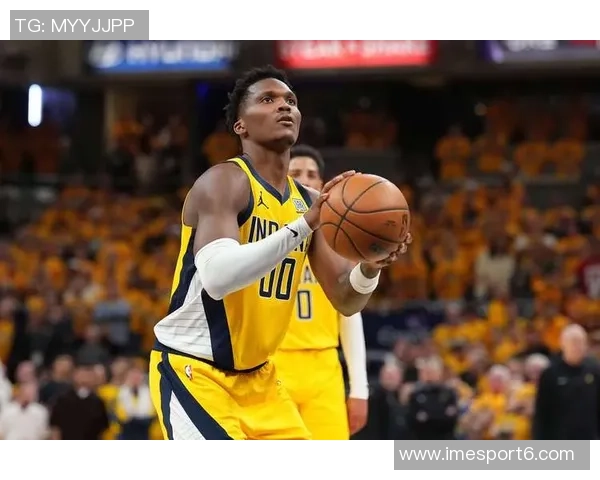 本赛季首发阵容变化最多的球队分析步行者与骑士的战术调整之路