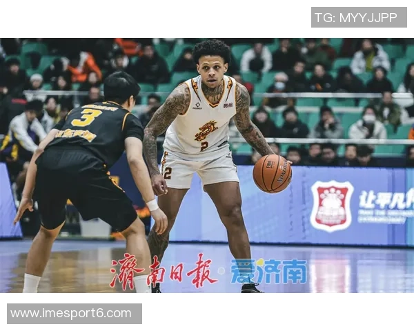 山东蜜獾在NBL常规赛第九轮中以85比93惜败于上海玄鸟展现顽强斗志